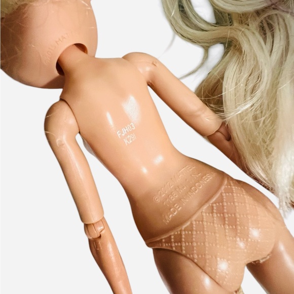 Ever After High Dolls Raven Queen & Magic Arrow, Holly, Madeline Hatter Lot 5 - Picture 12 of 13